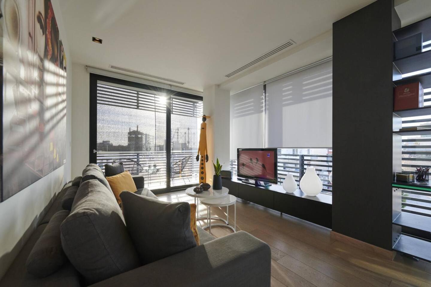 Ma Maison Nο 4, Downtown Loft , Short Walk To Acropolis, Ultra High Speed Internet 500 Mbps, Parking Upon Request, 1' From Metro Station Athene Buitenkant foto