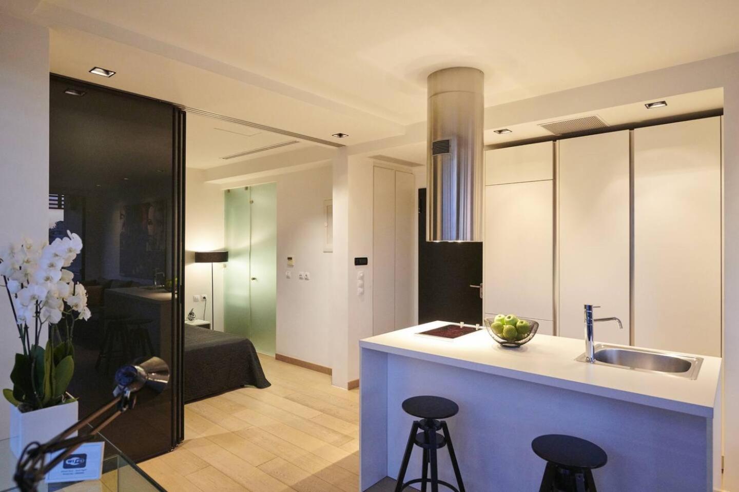 Ma Maison Nο 4, Downtown Loft , Short Walk To Acropolis, Ultra High Speed Internet 500 Mbps, Parking Upon Request, 1' From Metro Station Athene Buitenkant foto