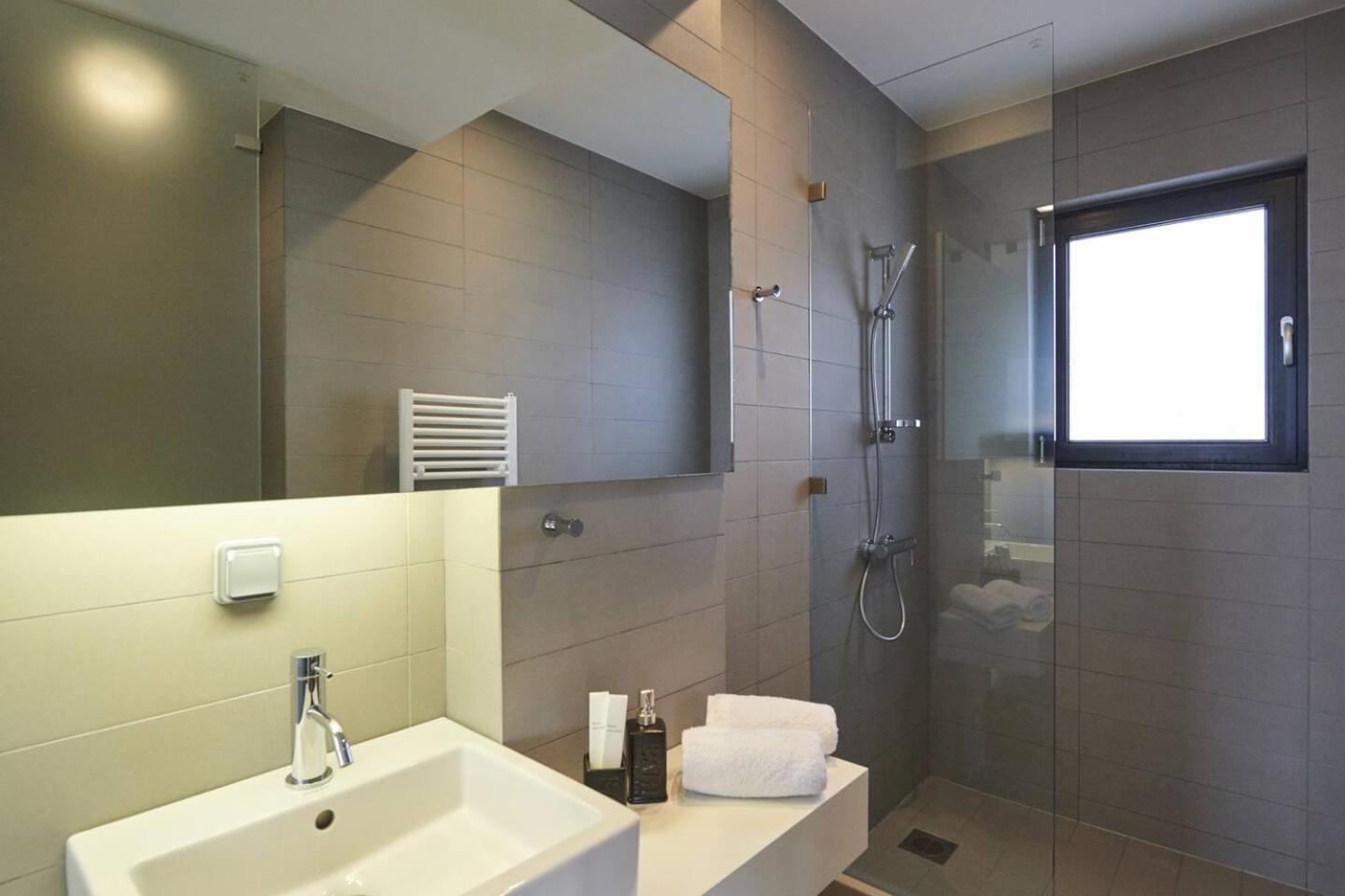 Ma Maison Nο 4, Downtown Loft , Short Walk To Acropolis, Ultra High Speed Internet 500 Mbps, Parking Upon Request, 1' From Metro Station Athene Buitenkant foto