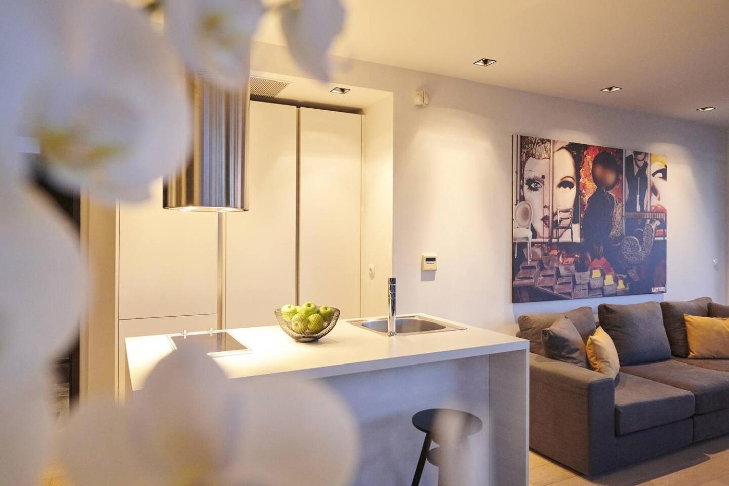 Ma Maison Nο 4, Downtown Loft , Short Walk To Acropolis, Ultra High Speed Internet 500 Mbps, Parking Upon Request, 1' From Metro Station Athene Buitenkant foto