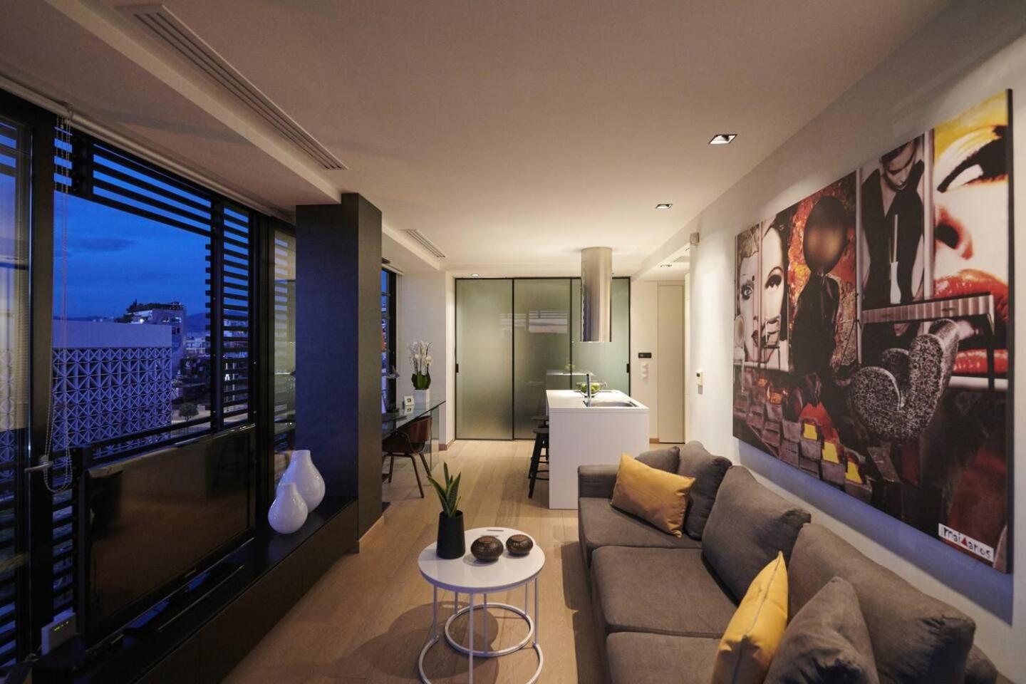 Ma Maison Nο 4, Downtown Loft , Short Walk To Acropolis, Ultra High Speed Internet 500 Mbps, Parking Upon Request, 1' From Metro Station Athene Buitenkant foto